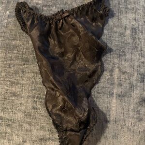 Vintage 90s Frilly Ruffle Shiny Satin Panties Size SM Floral New